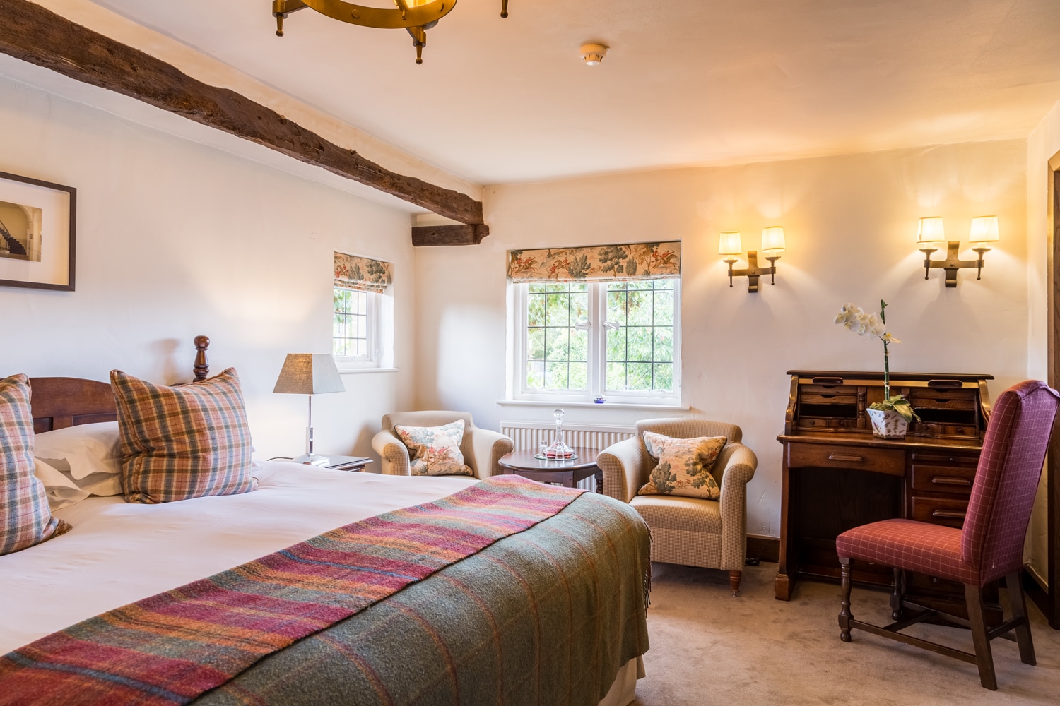 Pub Superior Rooms